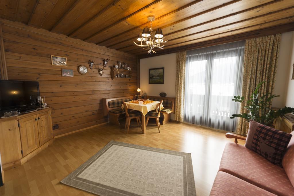 Haus Rosswiese Apartment Strobl Exterior photo